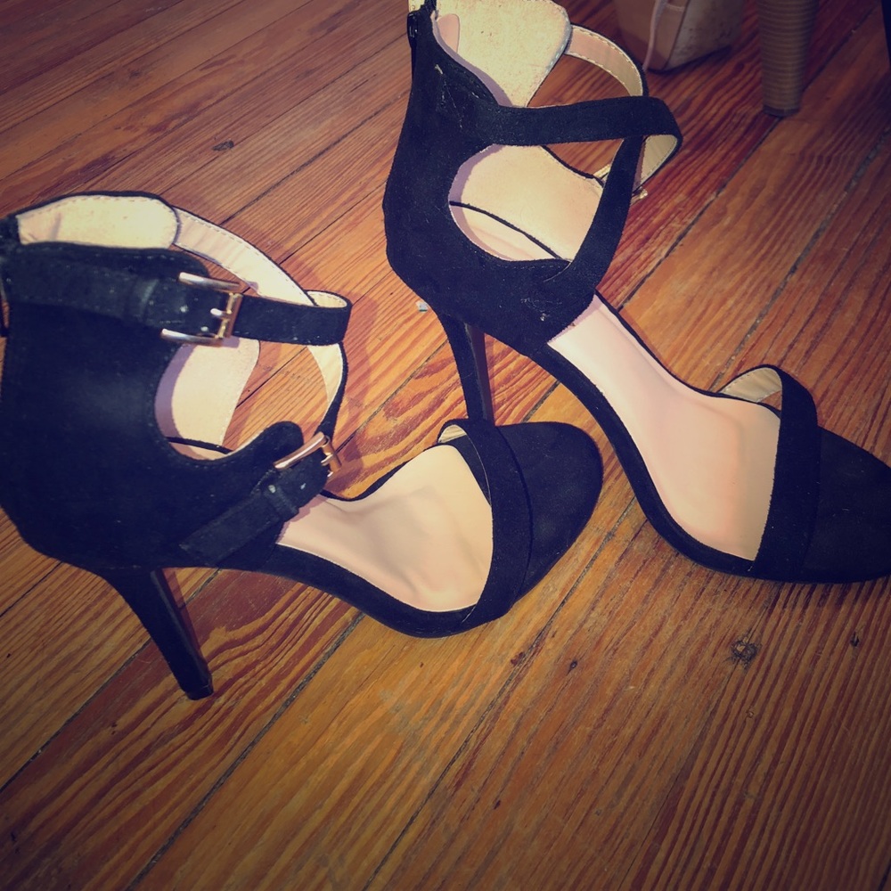 Black heels